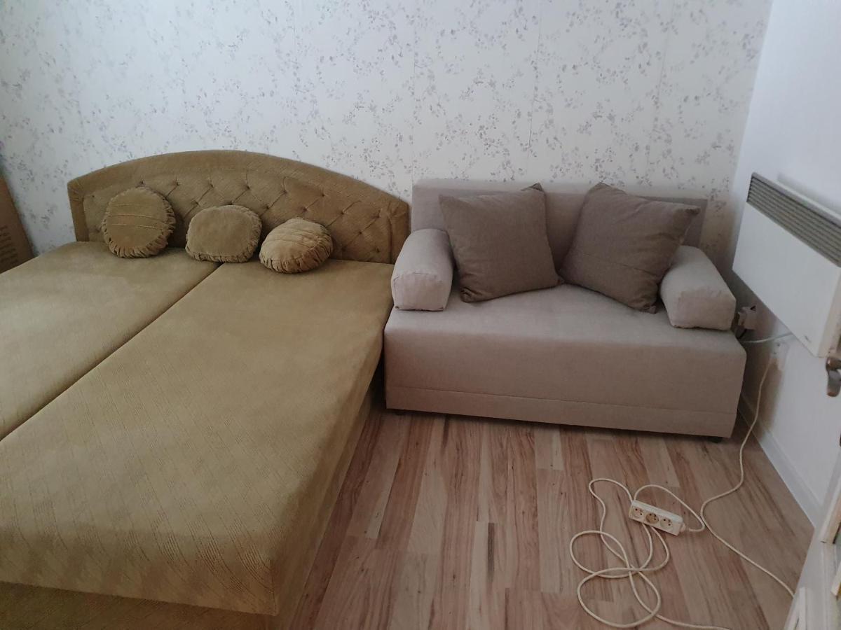 Horska Chata V Srdci Kremnickych Hor Μπάνσκα Μπίστριτσα Εξωτερικό φωτογραφία